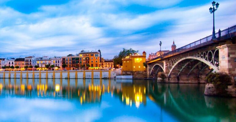 Private Guided Walking Tour in Seville (1h Tapas Tour)