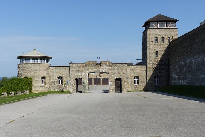 Private Memorial Tour From Vienna to Mauthausen & Eagles Nest