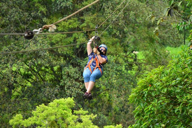 Private Zip Line and “Tarzan Vine” Tour Through the Rainforest  – La Fortuna