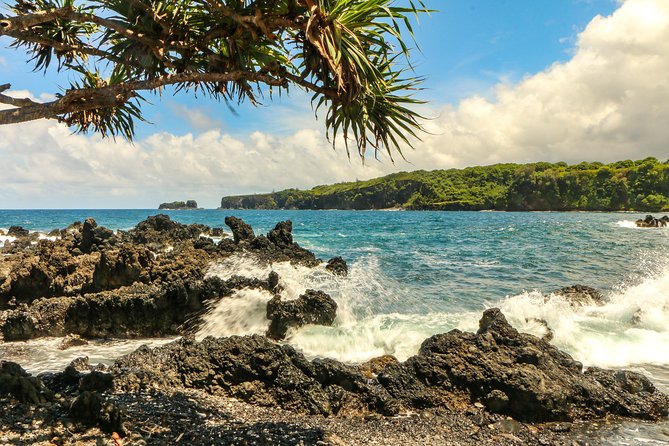 Road to Hana Tour With Lunch and Pickup