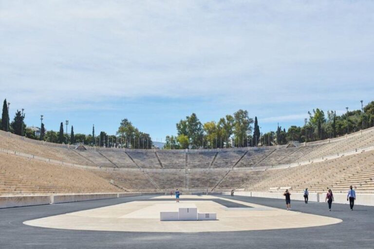 Running Through the History of Athens With Personal Trainer