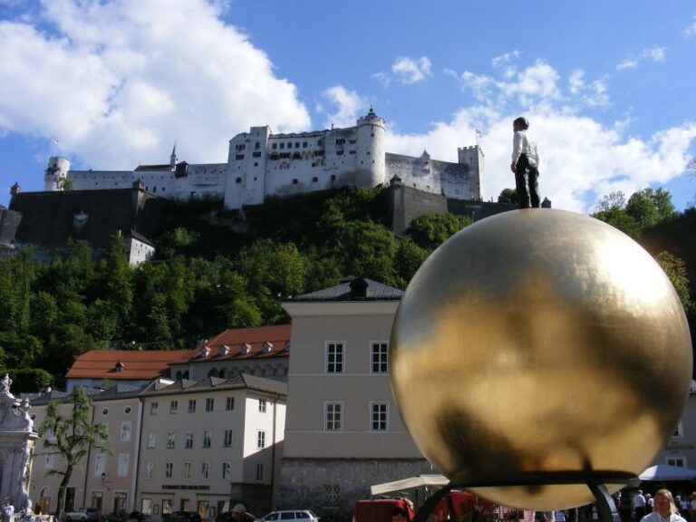 Salzburg: Art and Culture Walking Tour With a Local Guide