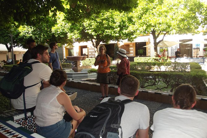 Santa Cruz Jewish Quarter Guided Tour in Seville - Tour Duration and Highlights