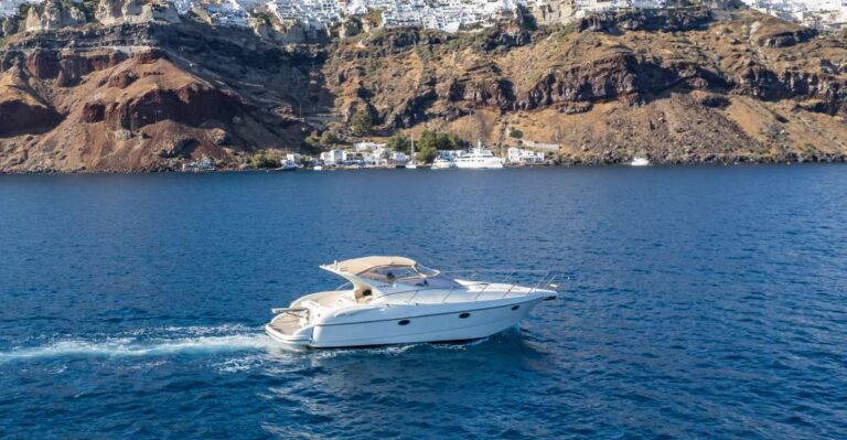 Santorini: Private Yacht Cruise With Open Bar and Meal