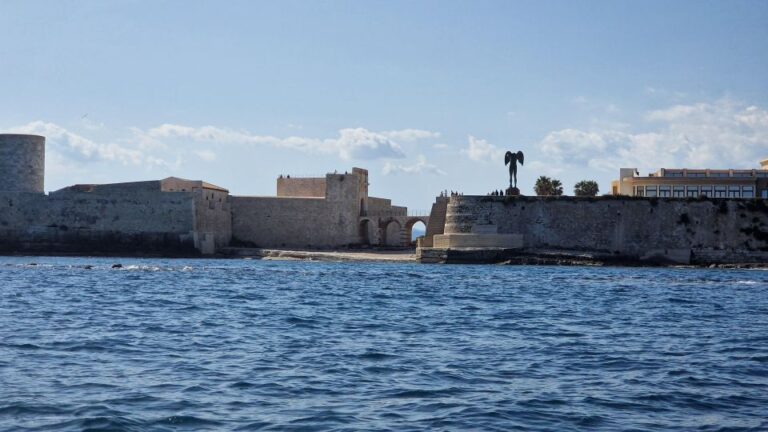 Siracusa: Ortigia +Sea Caves +Pillirina +Fishing Experience