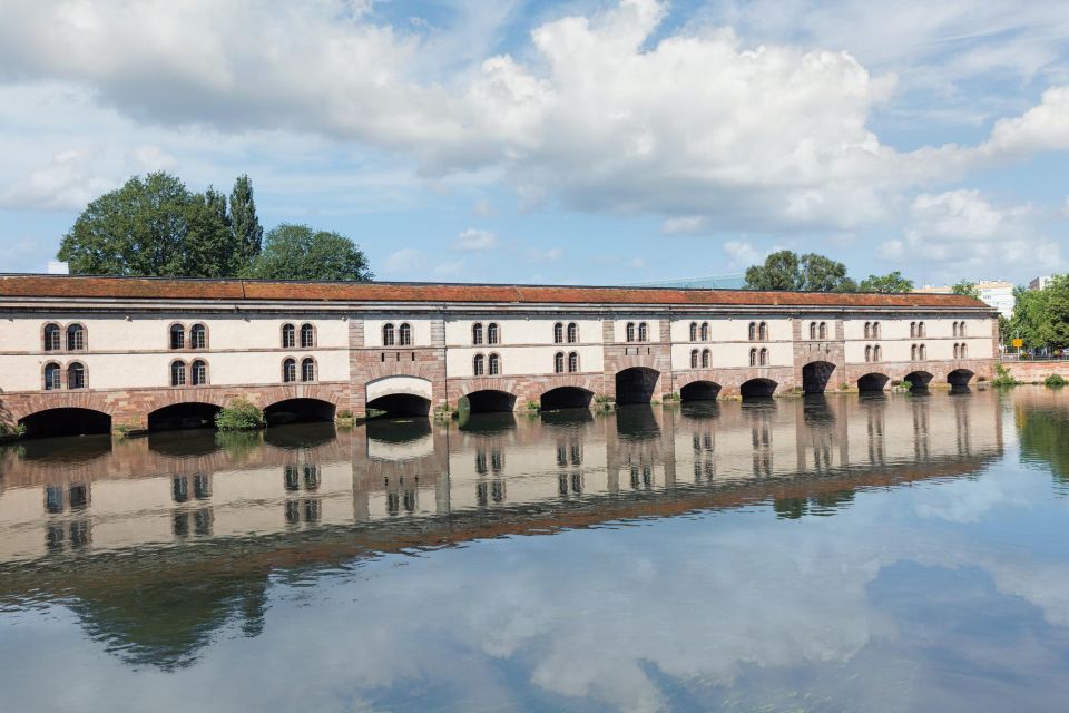 Strasbourg: Express Walk With a Local in 60 Minutes - Tour Overview