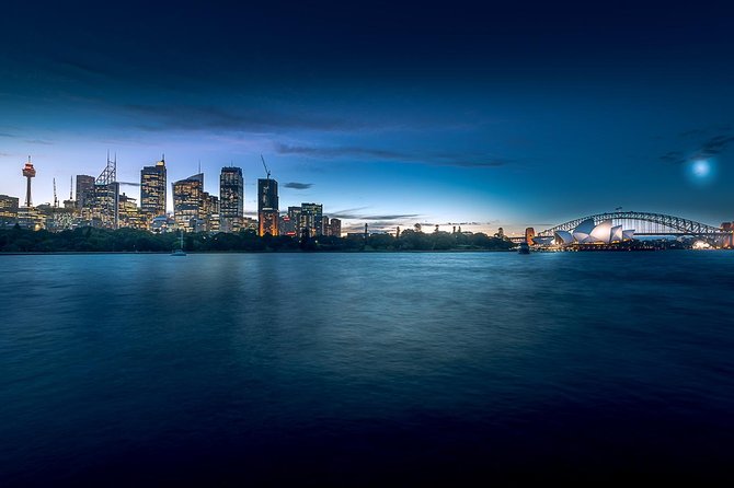 Sunset Sydney and Night Photography Tour With Pro Photographer