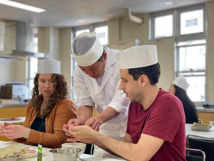 Tokyo Best Cooking Class! Sushi Making Experience in Tsukiji