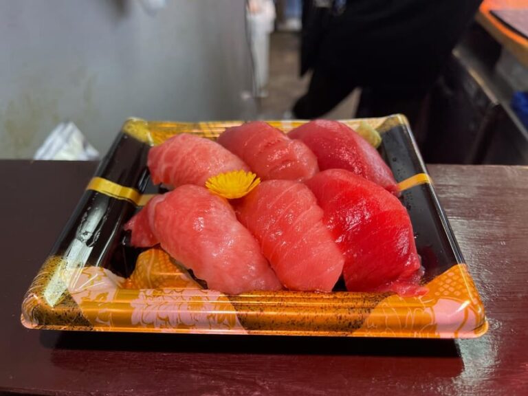 Tokyo Old Fish Market Food Tour – Tsukiji Fish Market