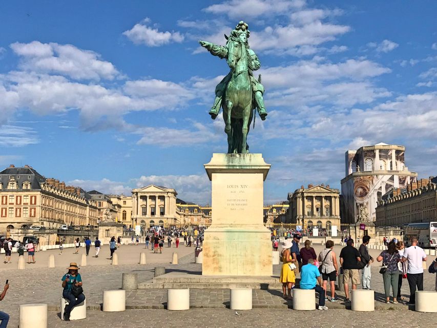 Versailles: Skip-The-Line Guided Palace Tour W/ Gardens - Tour Details