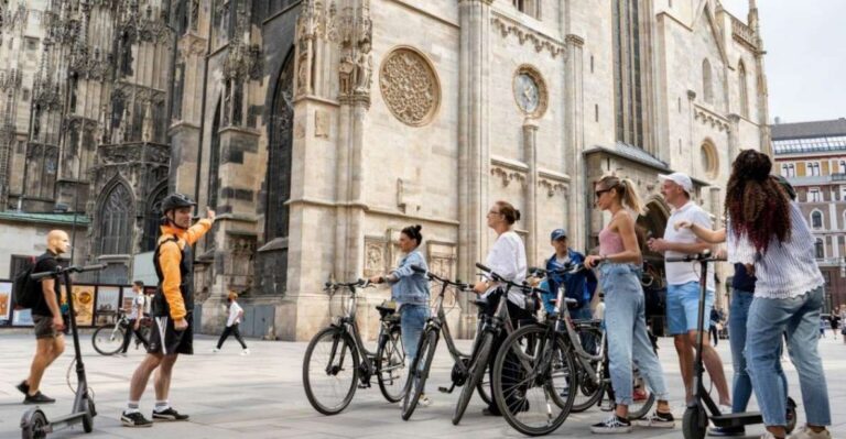 Vienna: Customizable Private Bike Tour