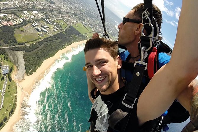 Wollongong Tandem Skydiving 15,000ft - What to Expect on the Day