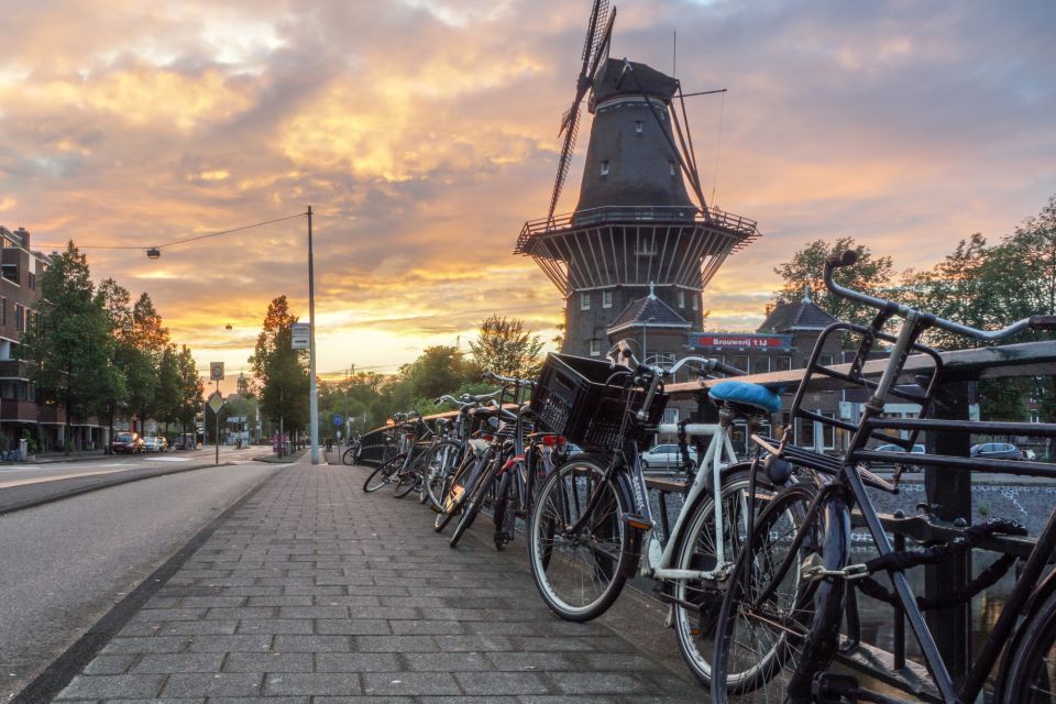 Amsterdam: First Discovery Walk and Reading Walking Tour - Inclusions