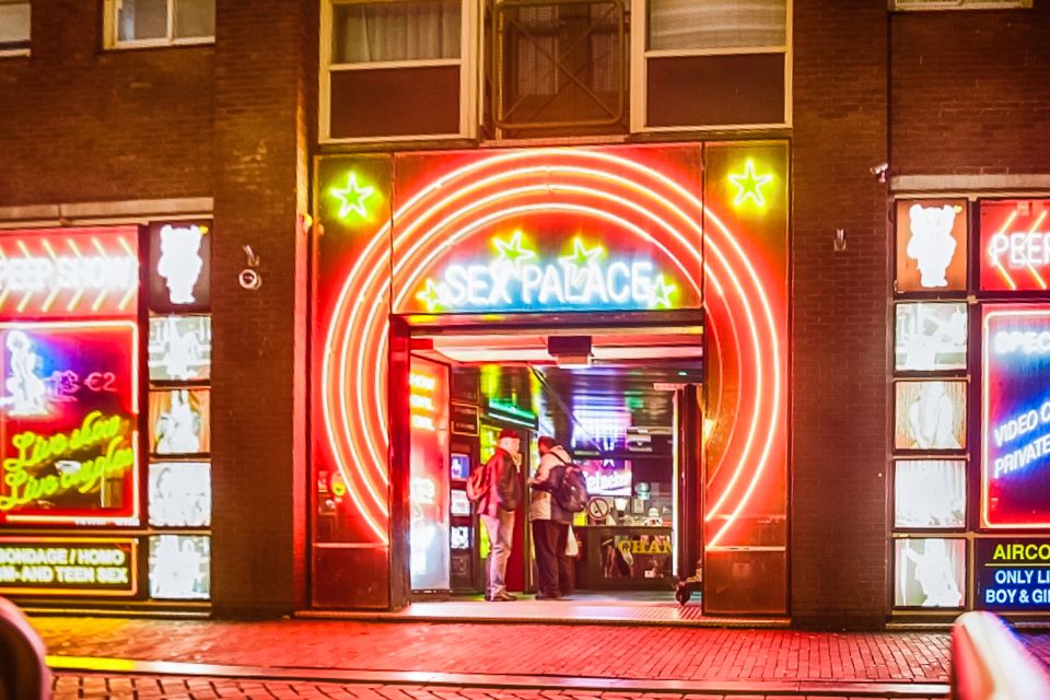 Amsterdam Red Light District & Coffee Shop Tour - Tour Highlights