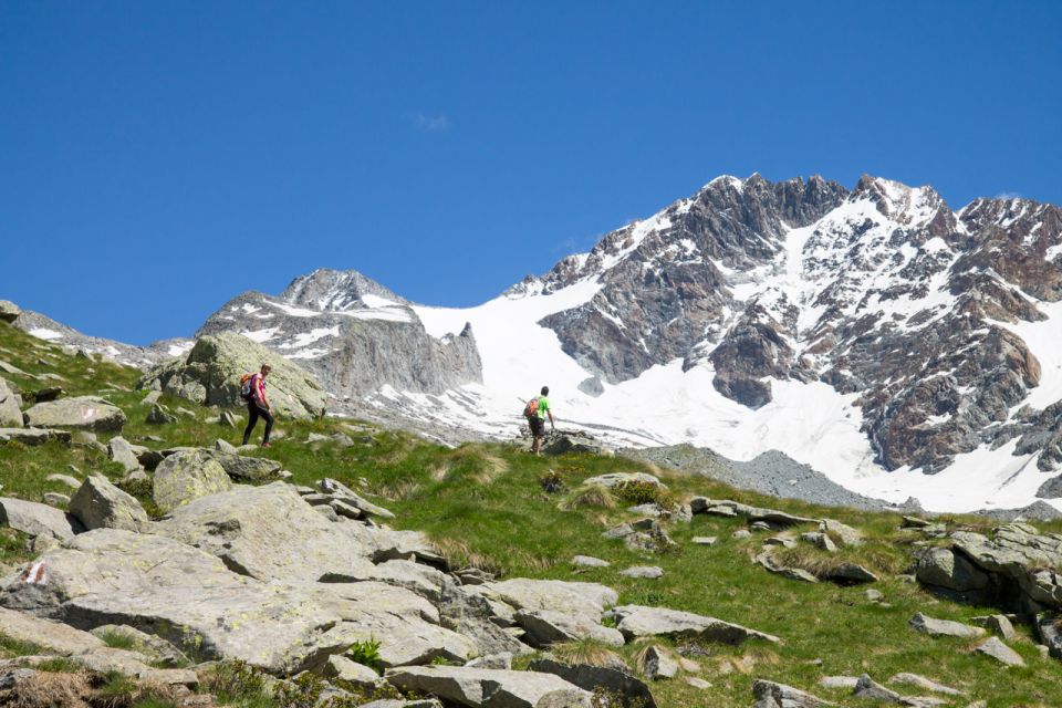 Como Lake: Valmasino and Preda Rossa Full-Day Hike - Experience Itinerary