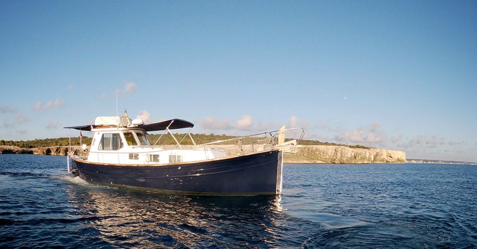 From Cala Galdana: Menorca Calas Boat Trip W/ Local Snacks - Boat Trip Activities