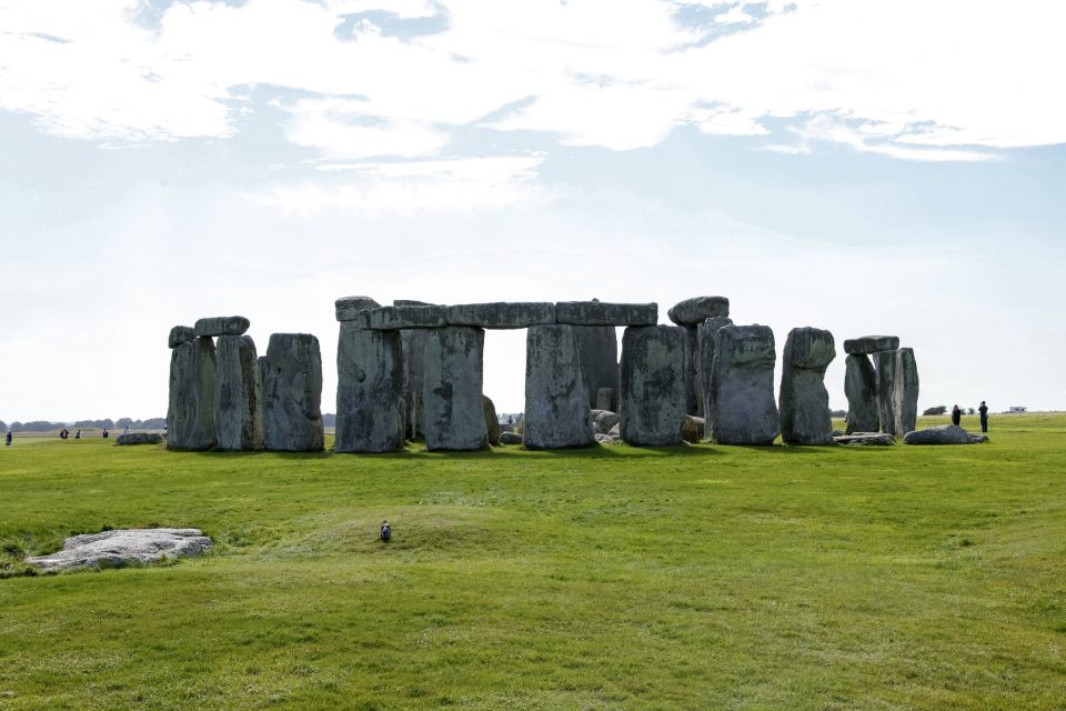 From London: Windsor, Oxford & Stonehenge Full-Day Trip - Itinerary