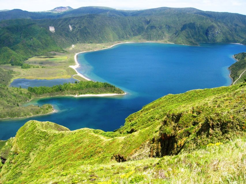 From Ponta Delgada: Lagoa Do Fogo Half-Day Jeep Tour - Tour Description