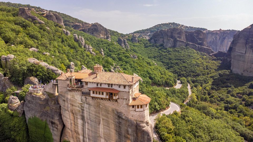 From Thessaloniki: Byzantine Walks Meteora Monasteries - Experience