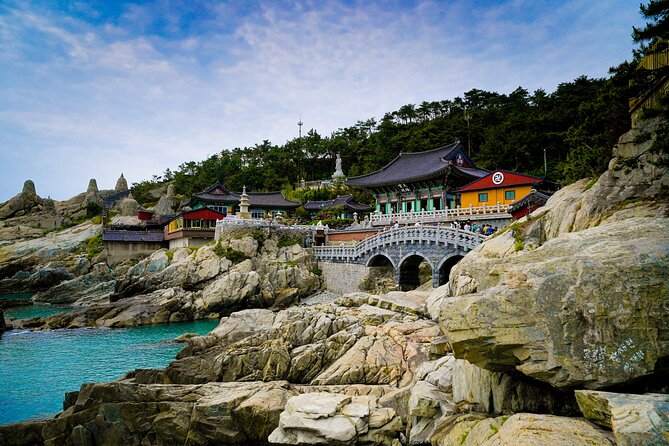 Full-Day Tour Unmissable Things to Do in Busan - Discovering Haedong Yonggungsa Temple