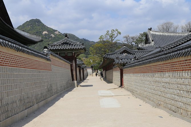 Gyeongbokgung Palace Private Half-Day Tour - What to Expect on Tour