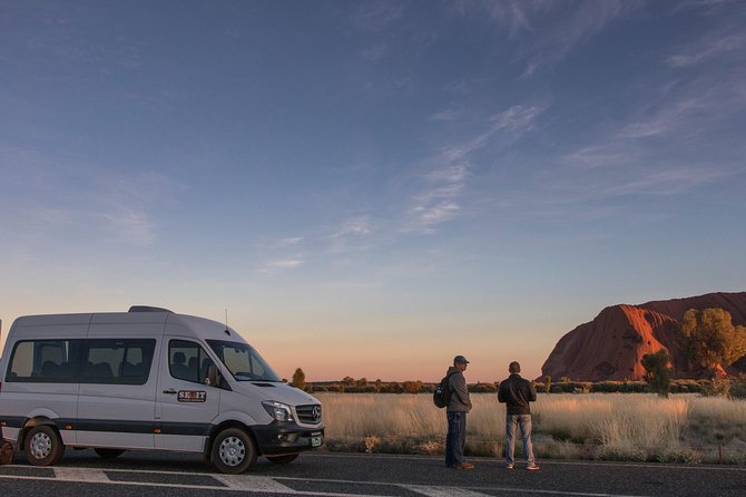 Highlights of Uluru Including Sunrise and Breakfast - Uluru Sunrise Experience