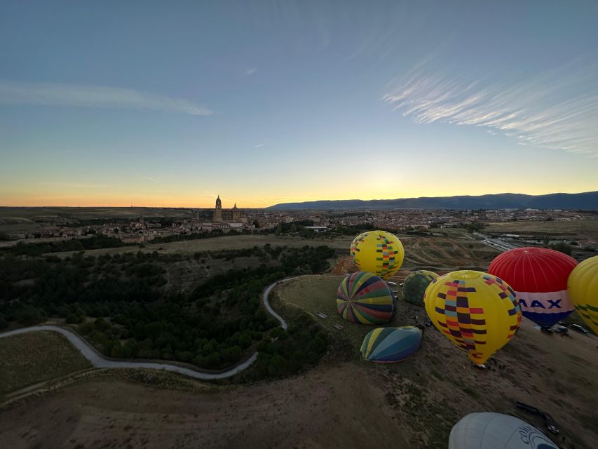 Hot Air Balloon Ride in Segovia - Languages and Highlights