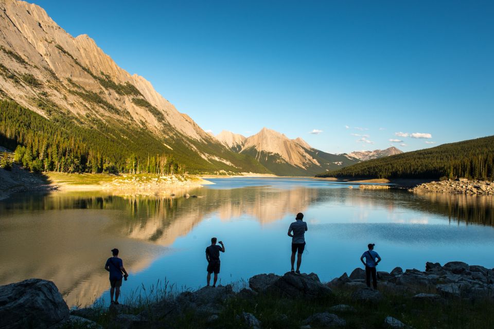 Jasper: Maligne Valley Wildlife Watching & Boat Tour - Customer Reviews