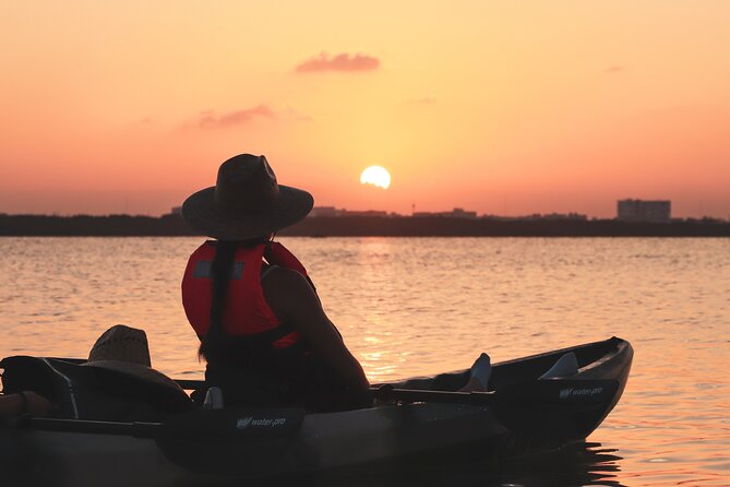 Kayak Tour at Sunset in Cancun - Cancellation Policy