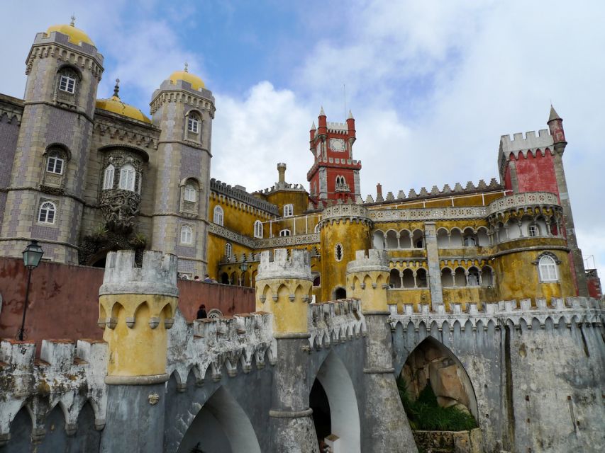 Lisbon: Sintra, Cascais and Estoril Private Day Tour - Pricing Details