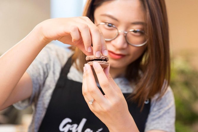 Macaron Bakery Class at Galeries Lafayette Paris - Positive Reviews