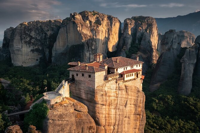 Meteora Panoramic Morning Small Group Tour With Local Guide - Monastery Exploration