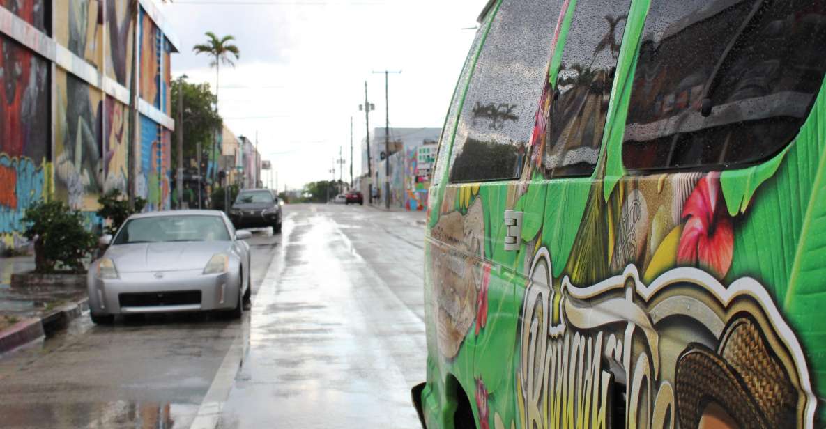 Miami: City Bus Tour With Downtown or Miami Beach Pickup - Tour Guide Reviews