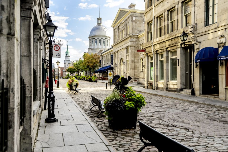 Montreal: Small Group Tour With River Cruise and Notre Dame - Group Size and Inclusions