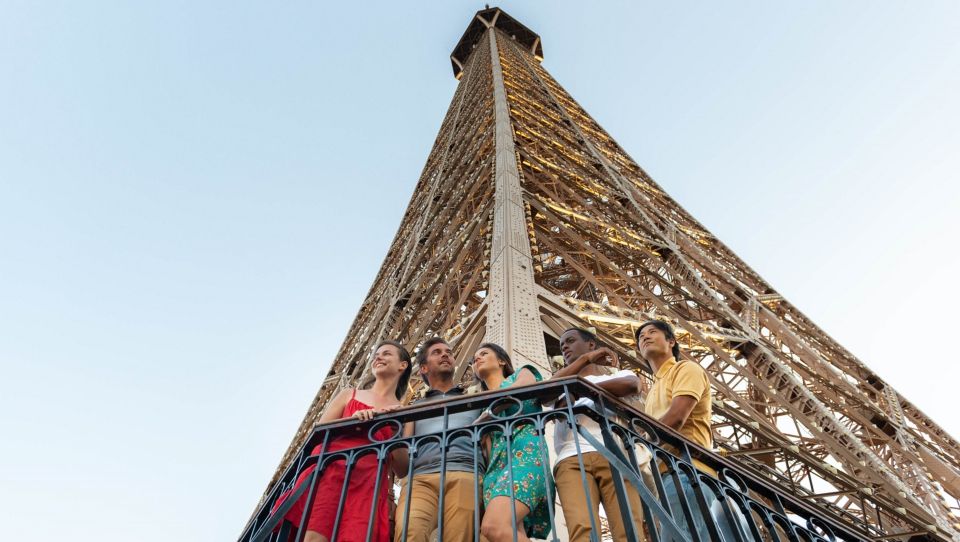 Paris: Eiffel Tower Hosted Tour, Seine Cruise and City Tour - Language Options