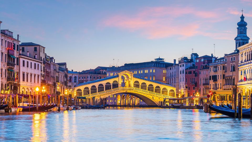 Perfect Private Venice Tour With Gondola Photoshoot - Highlights