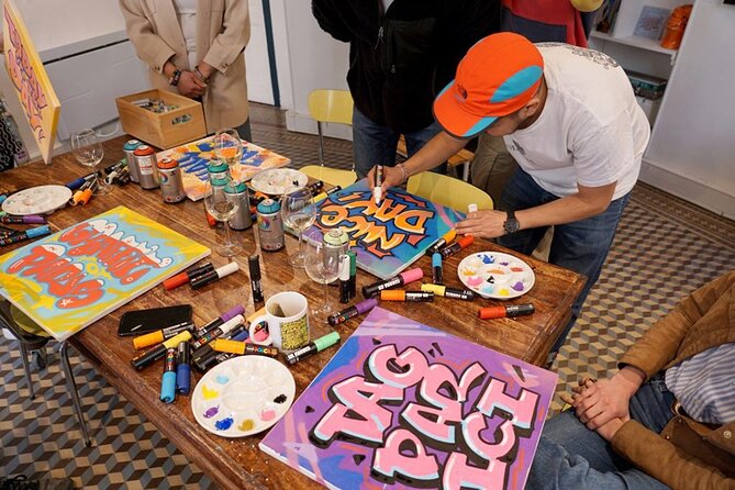 Street Art Workshop on Canvas - Required Materials and Tools