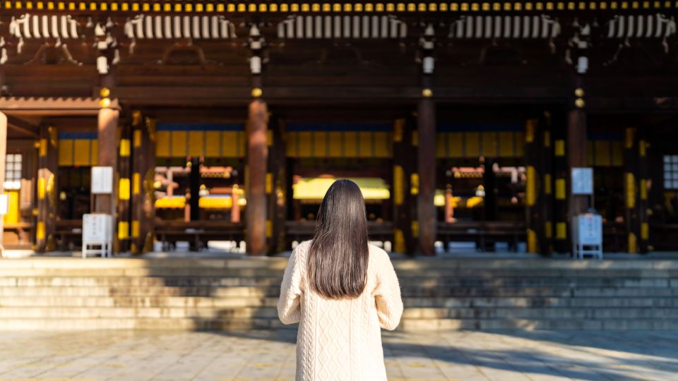 Tokyo: Private Photoshoot at Meiji Shrine and Yoyogi Park - Highlights of the Experience