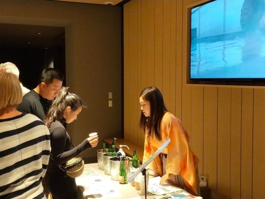 Tokyo: Various Sake Tasting Experience With Sake Sommelier - Expertly Paired Sakes With Light Bites