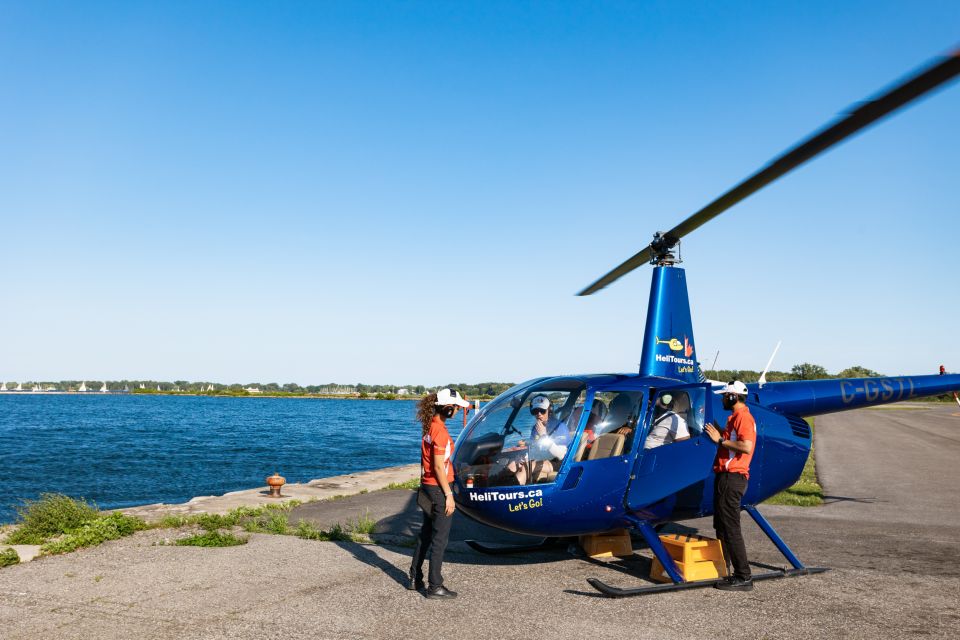 Toronto: City Sightseeing Helicopter Tour - Tour Highlights