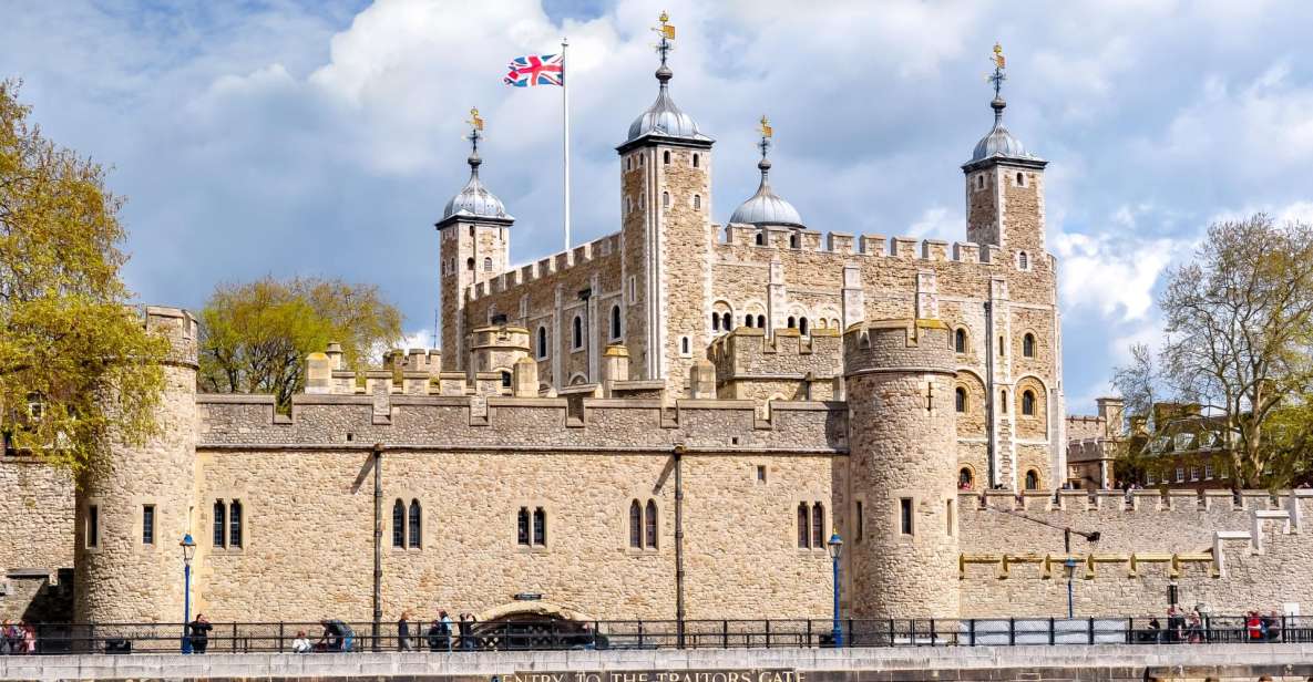 Tower of London Tickets and Jack the Ripper Ghost Tour - Itinerary Details