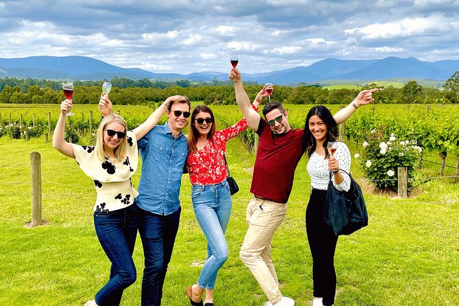 Ultimate Yarra Valley Wine & Food Tour With 2-Course Lunch - Itinerary and Winery Visits