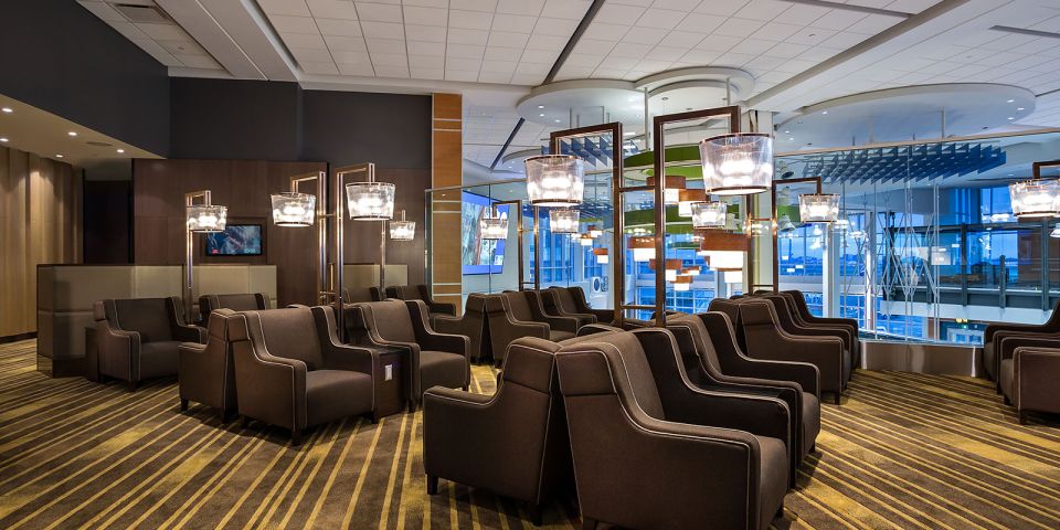 Vancouver International Airport (YVR): Premium Lounge Entry - Lounge Features and Options