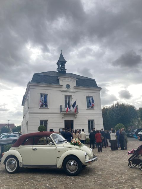 Visit in Classic Car Paris Chantilly Versailles Auvers - Tour Highlights