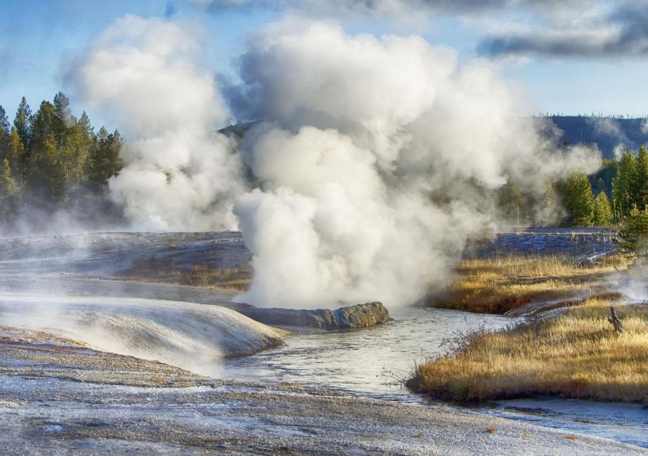 Yellowstone: Self-Driving Audio Tour From West Entrance (EN) - Booking Information