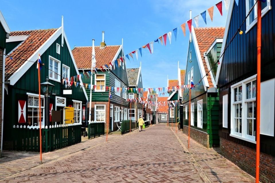 Amsterdam: Windmills, Edam, Volendam and Marken Private Tour - Zaanse Schans