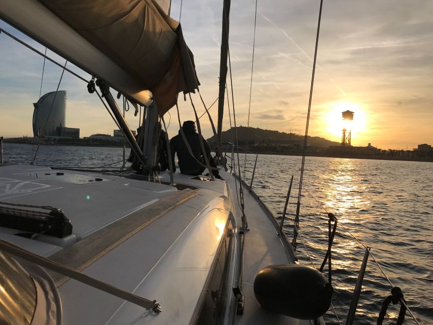 Barcelona: Two-Hour Midday or Sunset Sailing Cruise - Skipper and Language Options