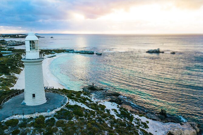 Discover Rottnest With Ferry & Bus Tour - Whats Included in the Tour