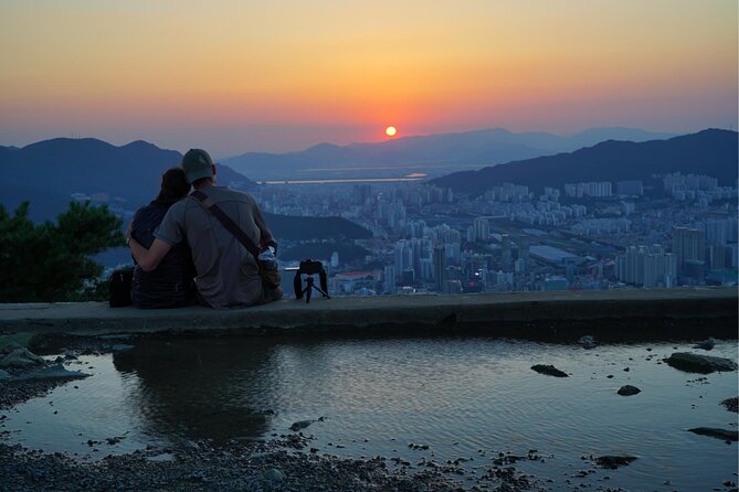 Enjoy the Night View of Busan From Hwangnyeongsan Mountain - Nighttime Views of Busan