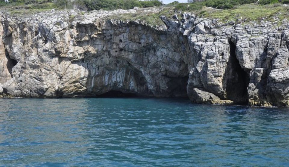 Gaeta: Private Cruise to Montagna Spaccata and Devil's Well - Itinerary